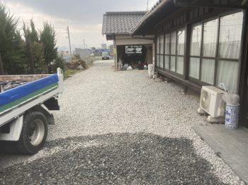 事務所前の美化